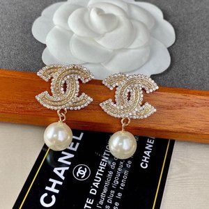💎✨AUTHENTIC✨💎 CHANEL earrings
